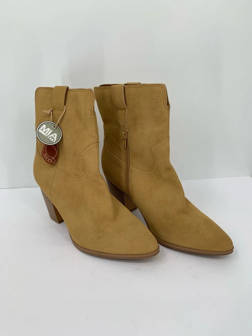 MIA Marnie Western cowboy ankle boots heel tan faux suede shoe women new 8.5